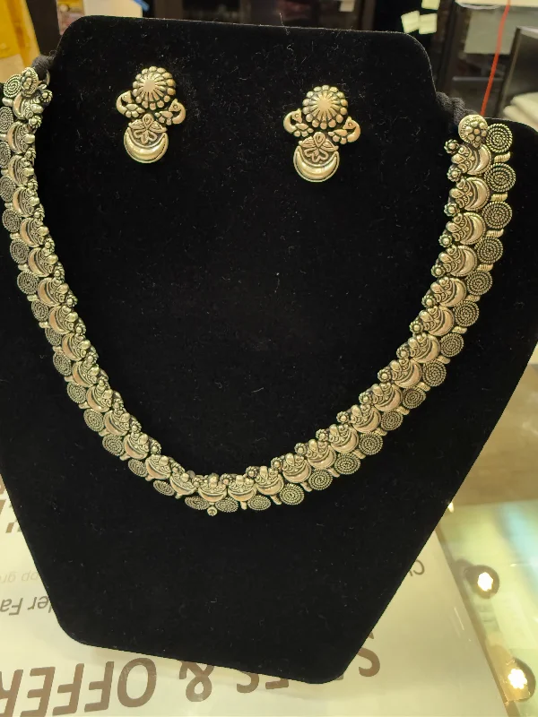 women's necklaces adjustable -Elegant Antique Design Silver Oxidized Necklace And Earring Set