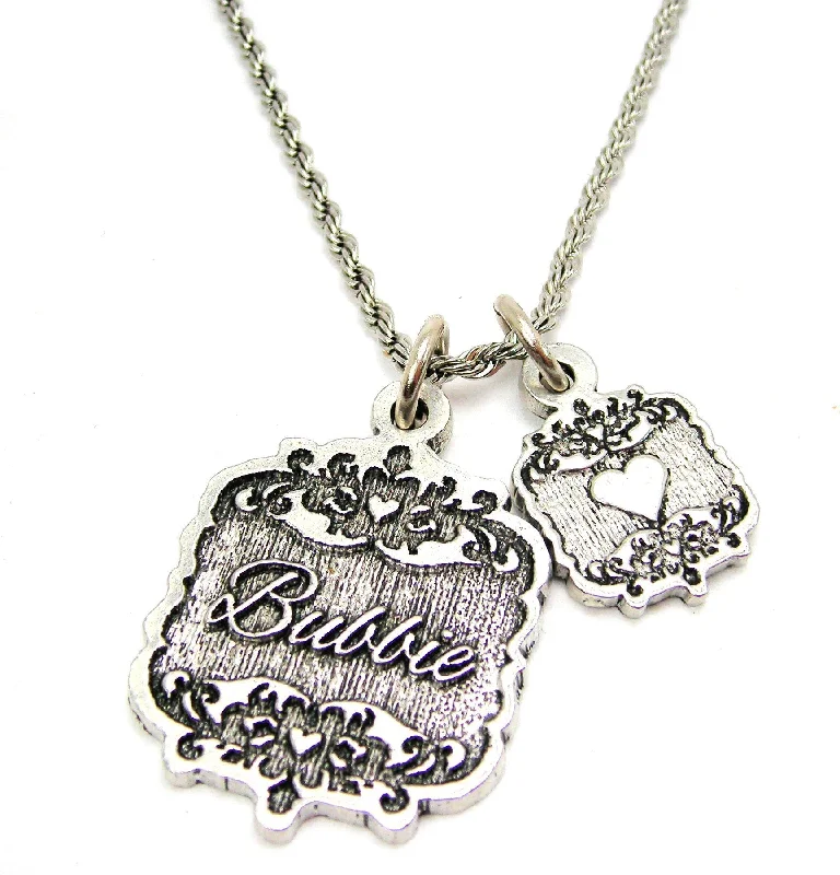 women's necklaces pendant -Bubbie Victorian Scroll With Victorian Accent Heart 20" Chain Necklace