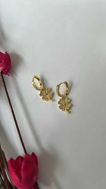 women's earrings for birthday gifts -Hiba clover earrings