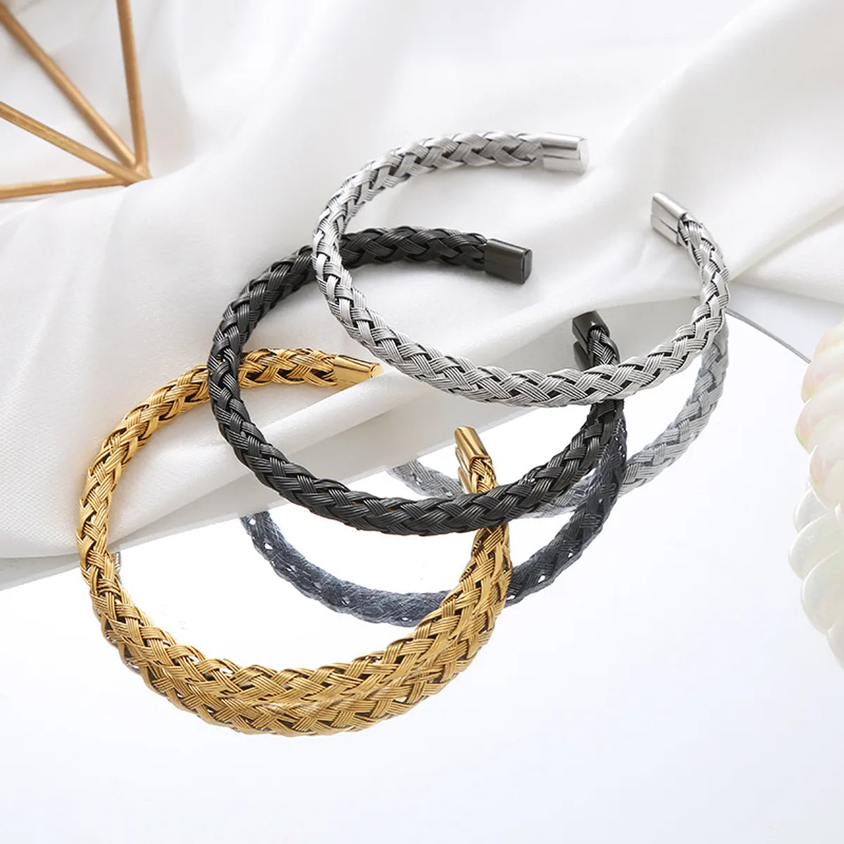 women's bracelets vintage design -Wholesale Casual Twist Stainless Steel Bangle