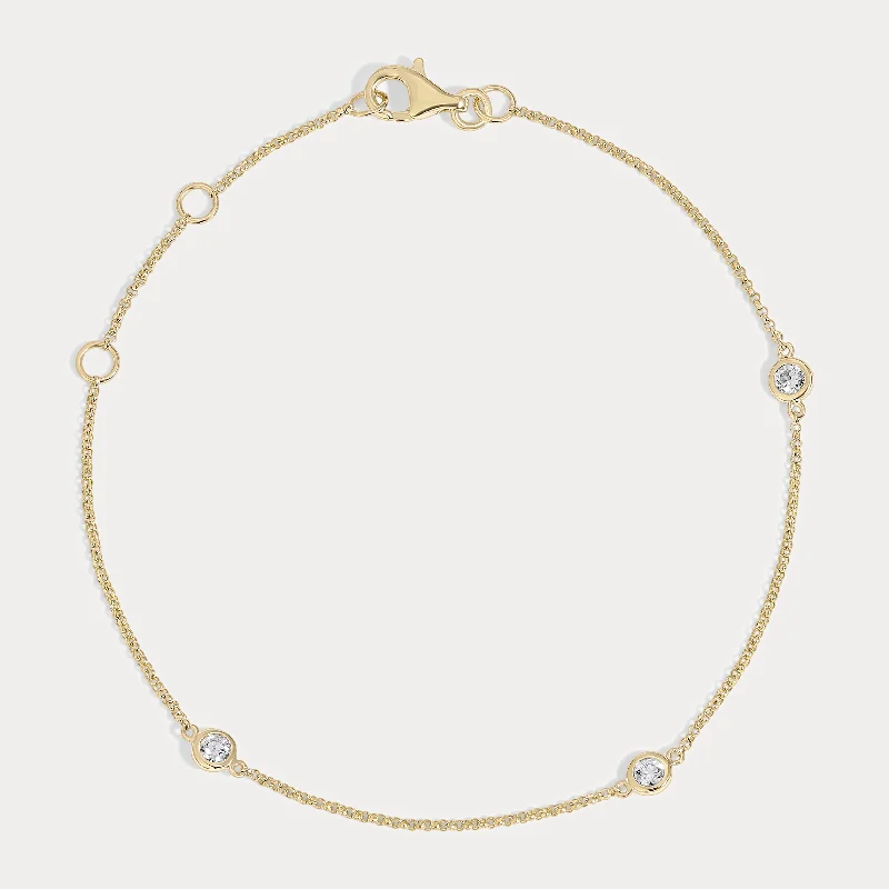 women's bracelets with chain link detail -Dainty Bezel Bracelet